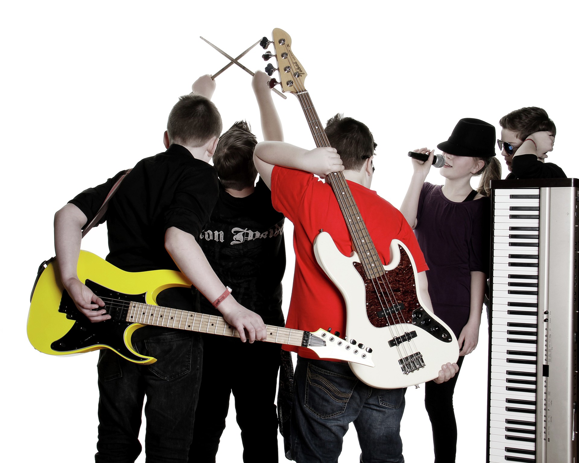 Bilde: Ungdomsband med instrumenter. Foto Jørgen Kirsebom.